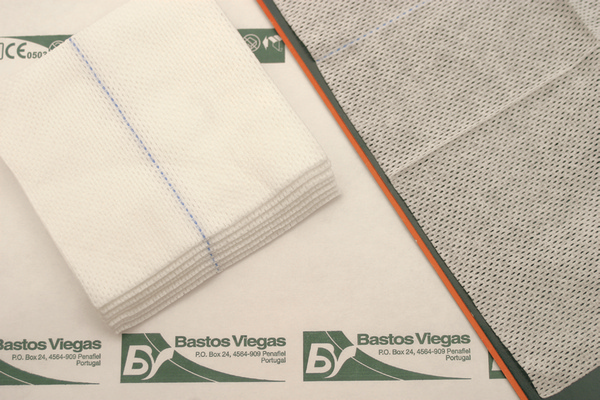 Vliesstoff-Kompresse