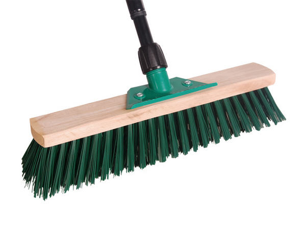 Garten- und Strassenbesenset mit Stiel