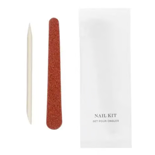 Nagelset in Papiersachet